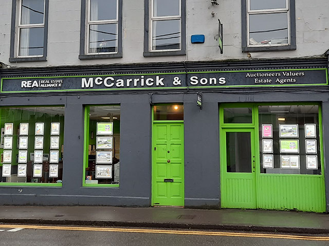 REA McCarrick & Sons (Tubbercurry) Logo